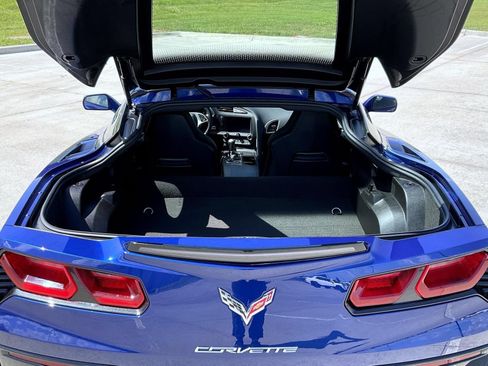 Used 2017 Chevrolet Corvette Stingray Coupe w/ 2LT Preferred Equipment Group RWD image 18