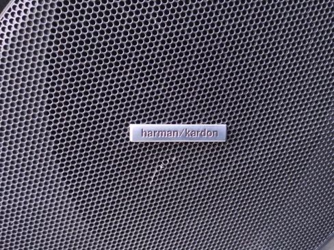 Used 2020 Subaru Forester Limited image 31