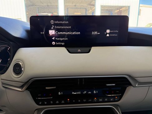 Used 2024 MAZDA CX-90 Plug-In Hybrid w/ Premium Plus AWD/4WD image 16