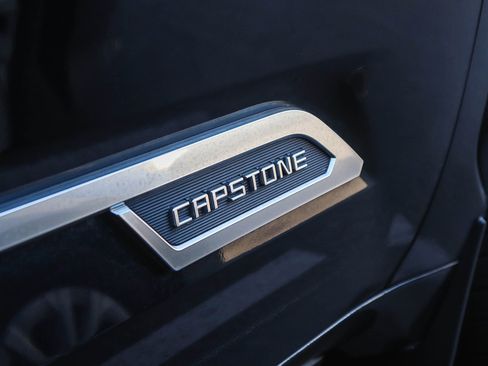 Used 2024 Toyota Sequoia Capstone image 9