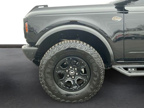 Used 2024 Ford Bronco Wildtrak image 13