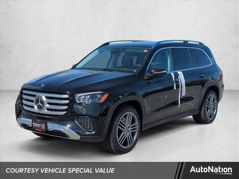 New 2026 Mercedes-Benz GLS 450 4MATIC image 1