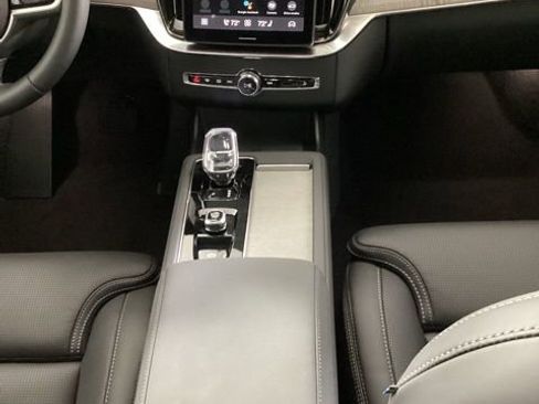 New 2026 Volvo XC90 B6 Ultra w/ Protection Package image 22