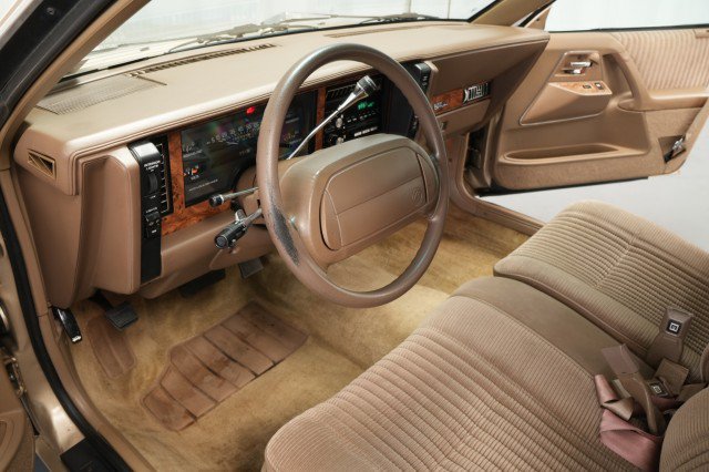 Used 1994 Buick Century Special FWD image 23