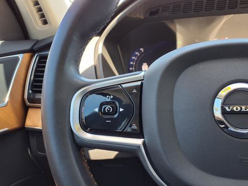 Certified 2024 Volvo XC90 B6 Plus AWD/4WD image 29