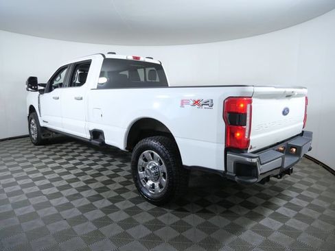 Certified 2025 Ford F350 Lariat w/ Lariat Ultimate Package AWD/4WD image 4