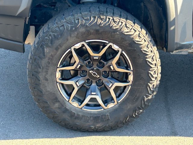 Used 2018 Chevrolet Colorado ZR2 AWD/4WD image 14