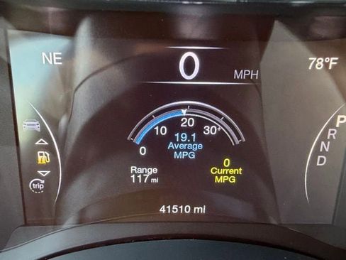 Used 2021 Jeep Grand Cherokee Limited AWD/4WD image 15