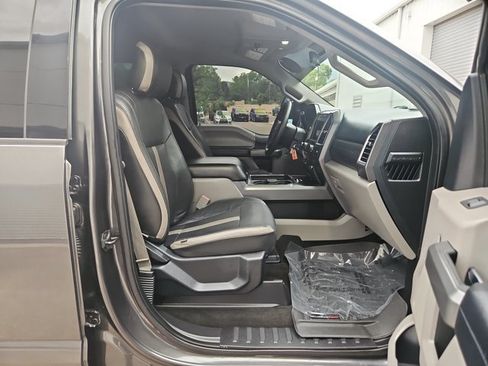 Used 2017 Ford F250 XLT w/ XLT Value Package AWD/4WD image 21