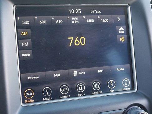 Used 2018 Jeep Grand Cherokee Trailhawk w/ Trailhawk Luxury Group AWD/4WD image 39