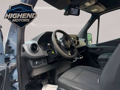 Used 2019 Mercedes-Benz Sprinter 170 image 16