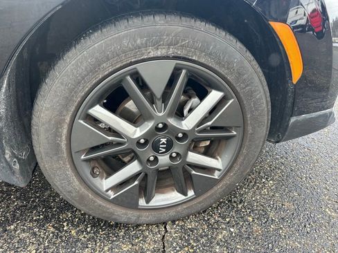 Used 2021 Kia Soul EX image 33