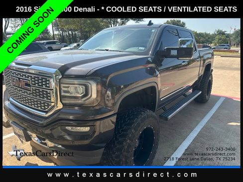 Used 2016 GMC Sierra 1500 Denali w/ Denali Ultimate Package AWD/4WD image 2