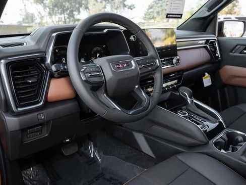 New 2026 GMC Canyon AT4 image 16