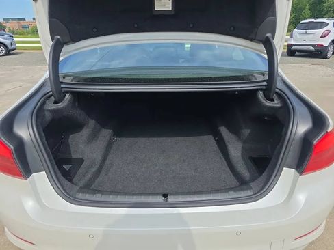 Used 2019 BMW 540i w/ Convenience Package RWD image 48