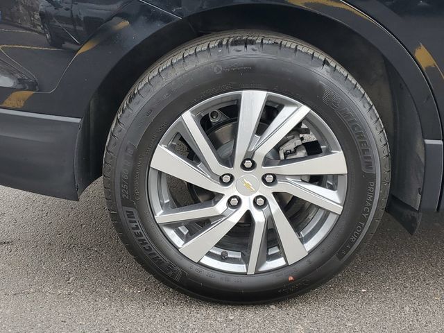 Certified 2024 Chevrolet Equinox LT w/ LPO, Floor Liner Package FWD image 9