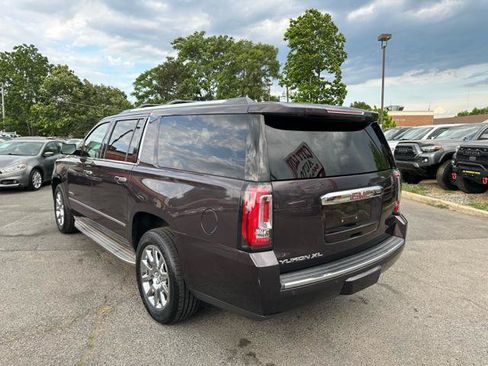 Used 2015 GMC Yukon XL Denali w/ Touring Package AWD/4WD image 7