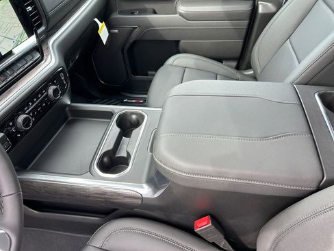 New 2026 Chevrolet Silverado 3500 LTZ w/ LTZ Plus Package image 20