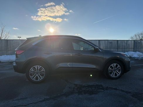 Certified 2022 Ford Escape SEL image 5