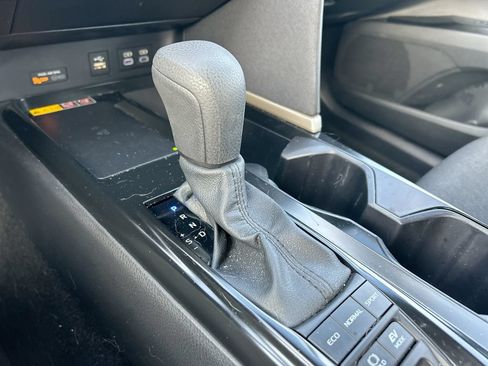 Used 2025 Toyota Camry LE FWD image 26