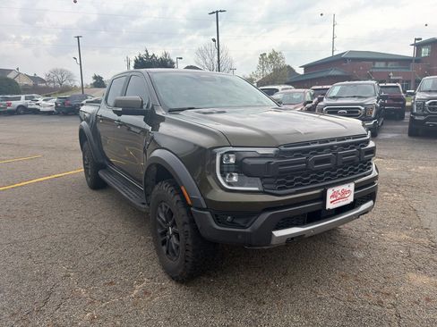 Used 2024 Ford Ranger Raptor image 3