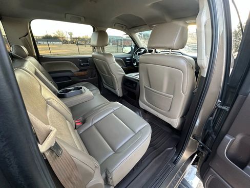 Used 2014 GMC Sierra 1500 SLT w/ SLT Crew Cab Value Package AWD/4WD image 25
