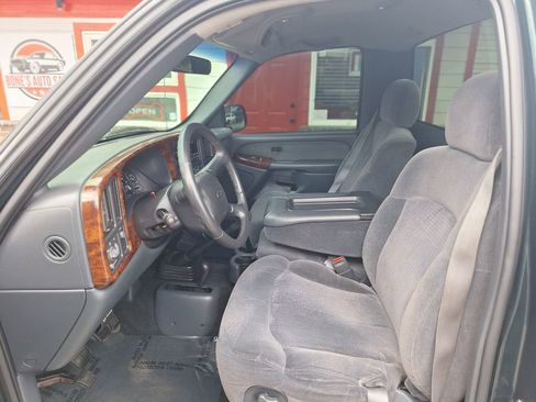 Used 2001 Chevrolet Silverado 1500 LS w/ Off-Road Chassis Pkg image 12