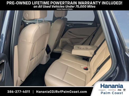 Used 2021 Porsche Macan S AWD/4WD image 14