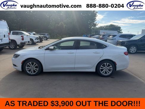 Used 2015 Chrysler 200 Limited w/ Convenience Group FWD image 1
