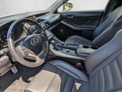 Used 2020 Lexus IS 300 F Sport w/ F Sport Package RWD image 15
