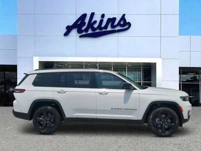 Used 2023 Jeep Grand Cherokee L Limited w/ Black Appearance Package