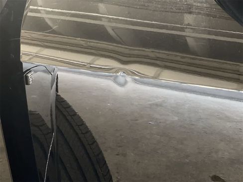 Certified 2024 Cadillac Lyriq Luxury w/ Nappa Leather Package image 33