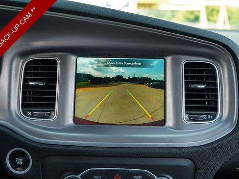 Used 2023 Dodge Charger SXT RWD image 11