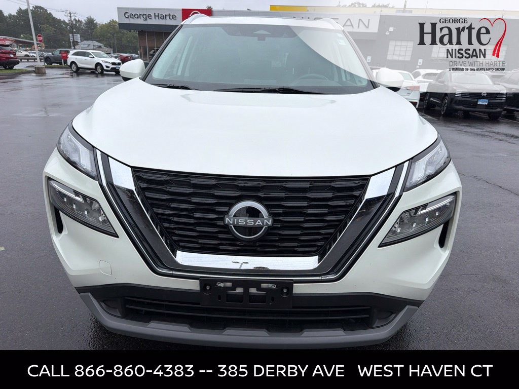 Certified 2023 Nissan Rogue SV w/ SV Premium B Package AWD/4WD image 2