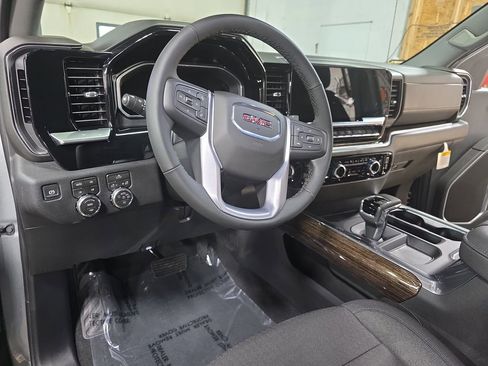 New 2026 GMC Sierra 1500 Elevation AWD/4WD image 15