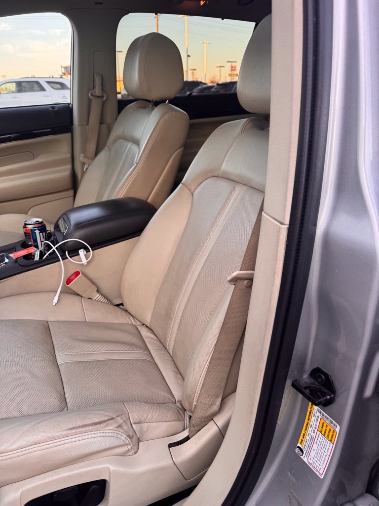 Used 2019 Lincoln MKT AWD image 11