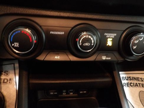 Used 2020 Kia Forte LXS image 13