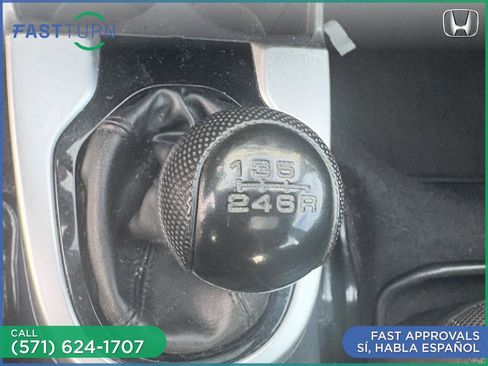 Used 2015 Honda Fit EX image 10