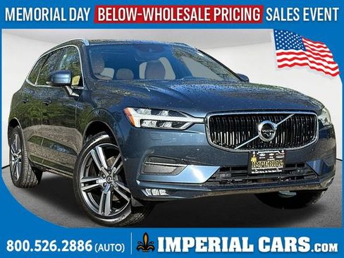 Used 2018 Volvo XC60 T5 Momentum w/ Advanced Package AWD/4WD image 1
