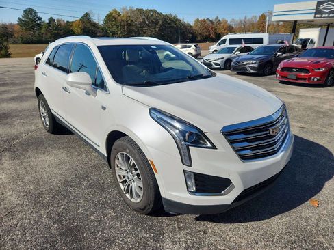 Used 2017 Cadillac XT5 Luxury w/ Driver Awareness Package image 2