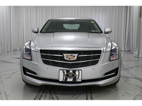 Used 2018 Cadillac ATS Luxury image 3
