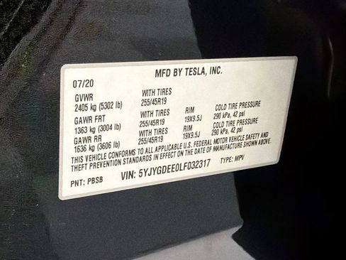 Used 2020 Tesla Model Y Long Range AWD/4WD image 32