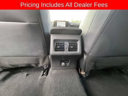 Used 2025 Toyota Camry SE FWD image 17
