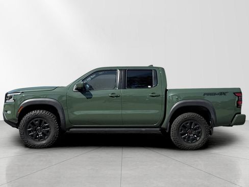 Used 2023 Nissan Frontier PRO-4X w/ Pro Convenience Package AWD/4WD image 6