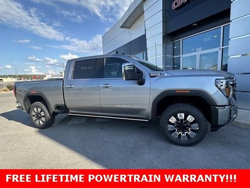 New 2026 GMC Sierra 2500 Denali w/ Denali Reserve Package image 2