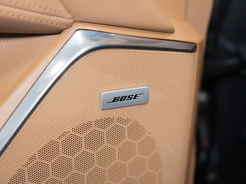 Used 2016 Cadillac Escalade ESV Platinum image 21