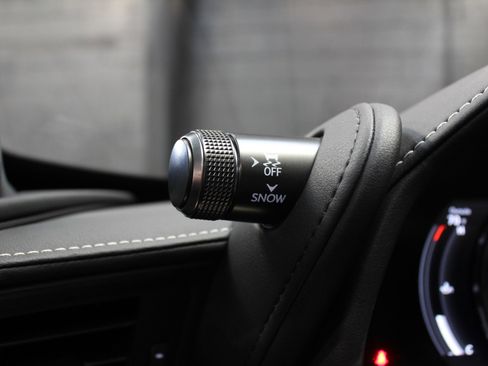 Used 2018 Lexus LC 500 Coupe image 37