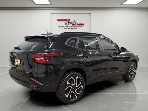 Used 2024 Chevrolet Trax RS w/ Sunroof Package image 5