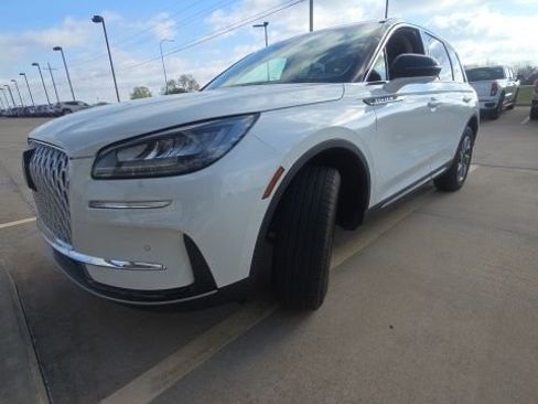 Used 2024 Lincoln Corsair FWD w/ Equipment Group 101A image 6