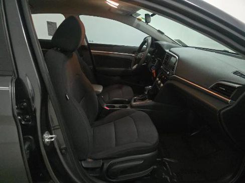 Used 2020 Hyundai Elantra SEL w/ Cargo Package (C1) image 6